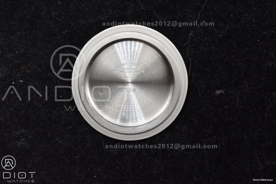 Best Heritage Black A2824 ZF On Durable 889 1:1 Bay SS Black V Bezel Bracelet Edition 39MM 0425